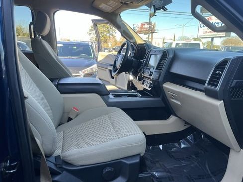 Used 2018 Ford F150 XLT w/ Max Trailer Tow Package image 12