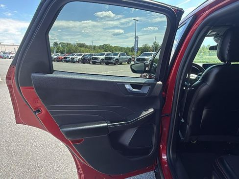 Used 2024 Ford Escape ST-Line w/ Tech Pack #1 AWD/4WD image 22