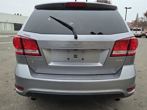 Used 2019 Dodge Journey GT image 4