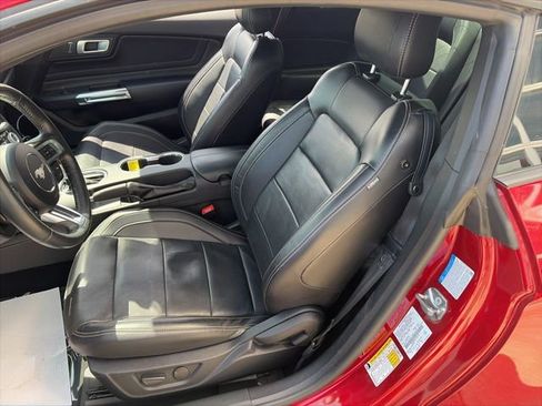 Used 2020 Ford Mustang GT Premium w/ GT Performance Package RWD image 8