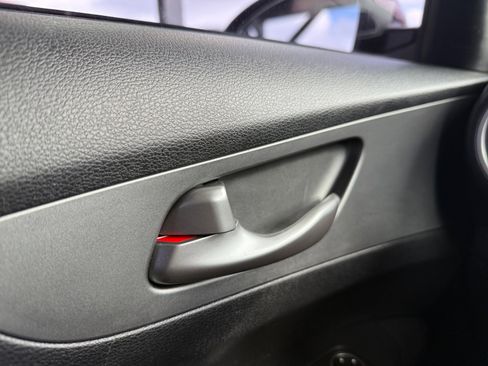 Used 2019 Kia Forte LXS image 22