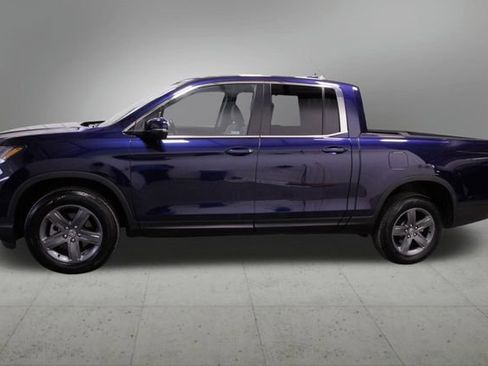 Certified 2023 Honda Ridgeline RTL image 3