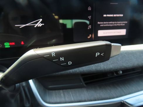 Used 2025 Lucid Air Pure RWD image 31