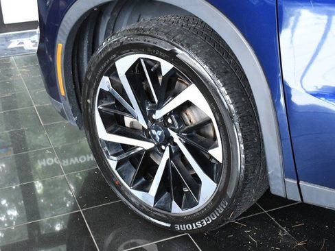 Used 2023 Mitsubishi Outlander SE AWD/4WD image 39