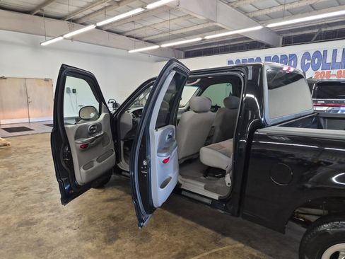 Used 2003 Ford F150 XLT RWD image 14