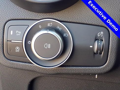 New 2025 Alfa Romeo Stelvio Sprint w/ Veloce Package image 18