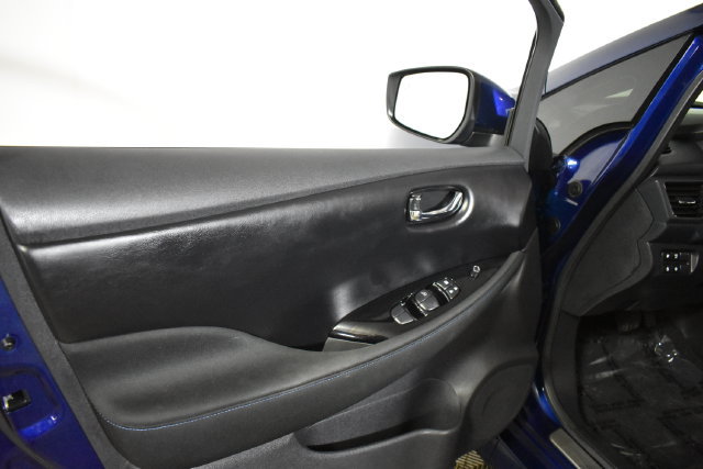 Certified 2024 Nissan Leaf SV Plus FWD image 7