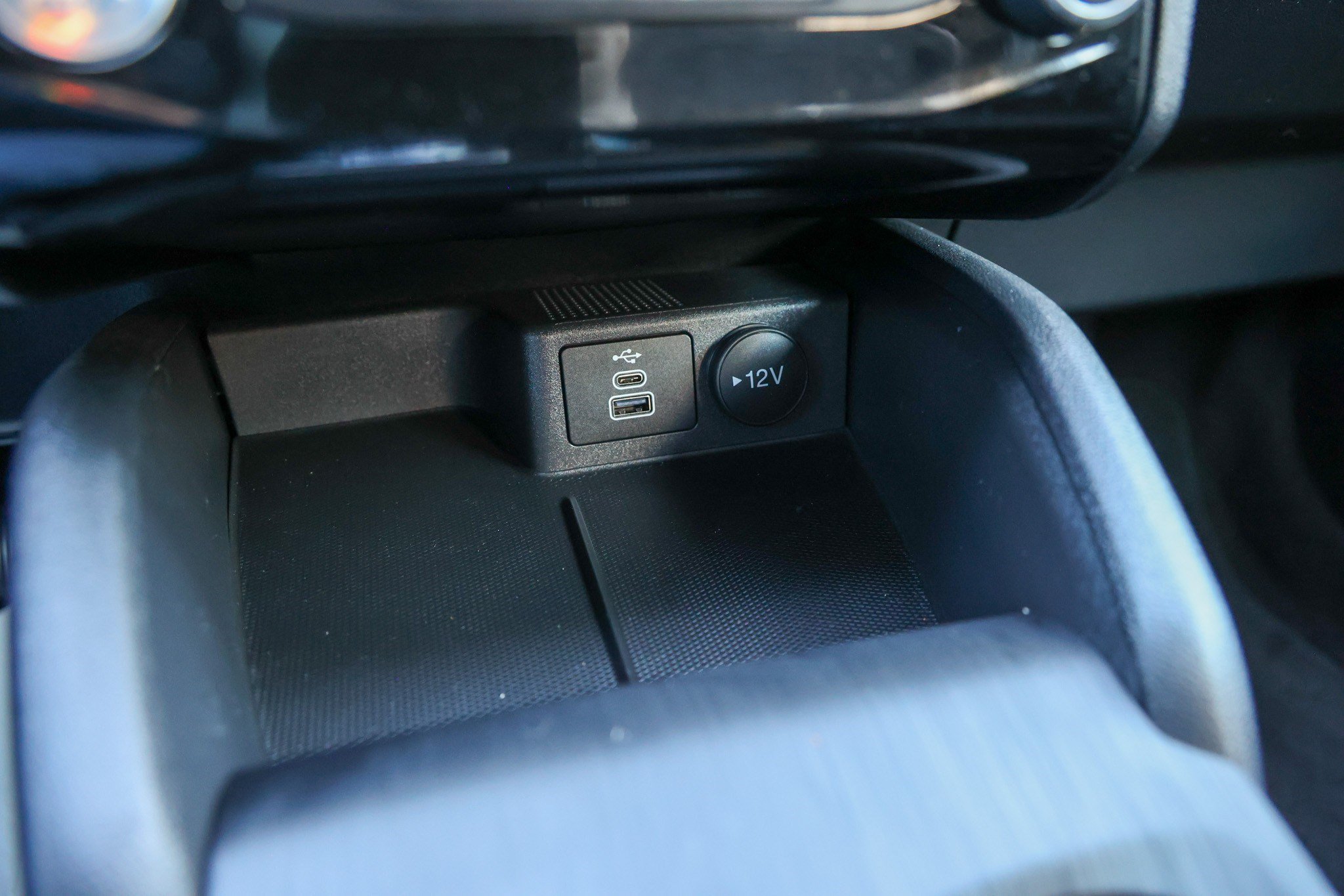 Used 2026 Ford Escape SE FWD image 23