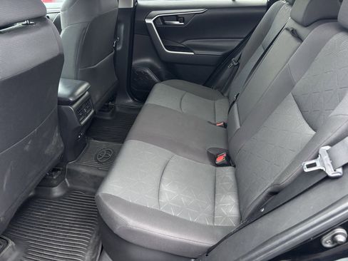 Used 2023 Toyota RAV4 XLE image 18