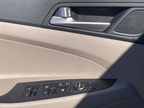 Used 2021 Hyundai Tucson Value w/ Cargo Package image 21