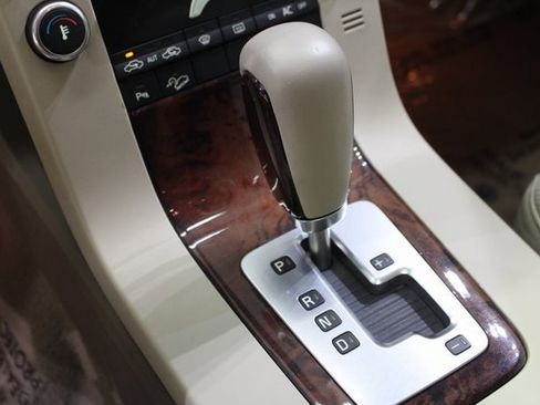 Used 2008 Volvo XC70 3.2 image 14