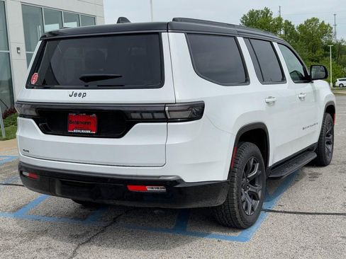 New 2026 Jeep Grand Wagoneer 4WD image 4