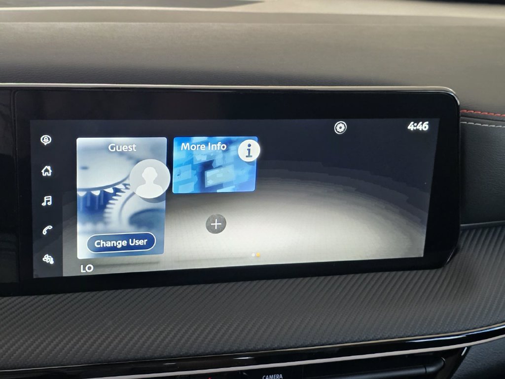 New 2025 Nissan Kicks SR FWD image 16