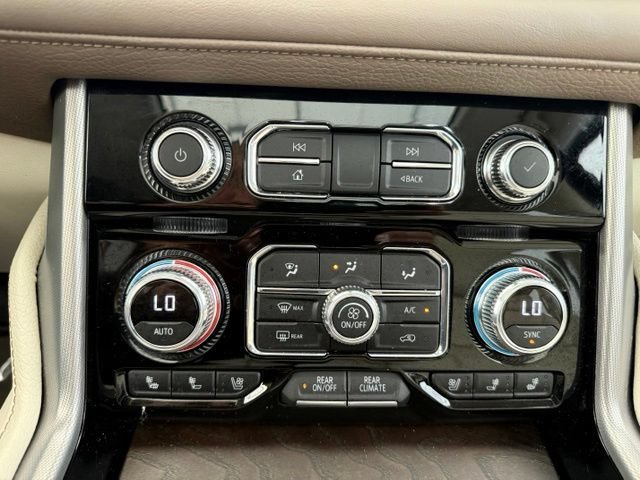 Used 2021 GMC Yukon Denali w/ Denali Ultimate Package AWD/4WD image 44