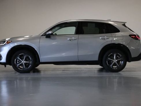 Used 2024 Honda HR-V EX-L image 8