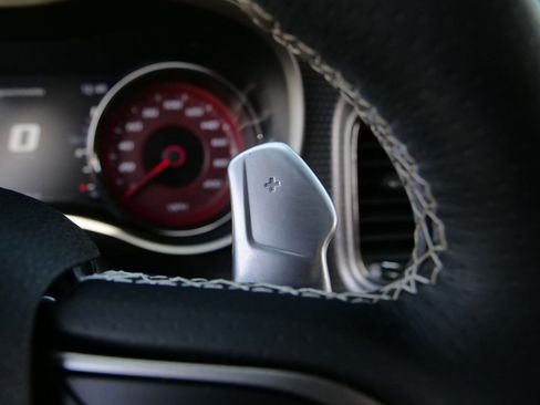 Used 2018 Dodge Charger SRT Hellcat RWD image 25
