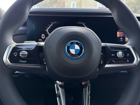New 2026 BMW i7 xDrive60 w/ Executive Package image 26