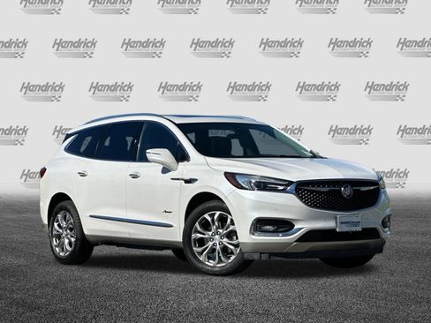 Used 2018 Buick Enclave Avenir w/ Avenir Technology Package image 2