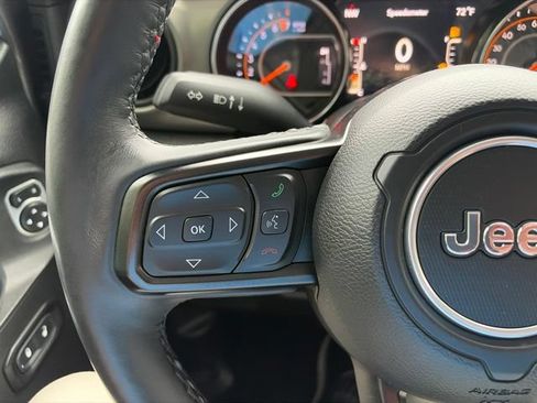 Used 2019 Jeep Wrangler Unlimited Sport S AWD/4WD image 16