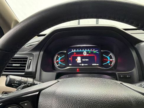 Used 2022 Honda Pilot Touring image 30