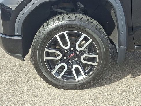 Used 2021 GMC Sierra 1500 AT4 w/ AT4 Value Package image 8