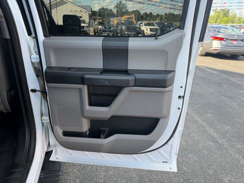 Used 2018 Ford F150 XL w/ Equipment Group 101A Mid AWD/4WD image 18