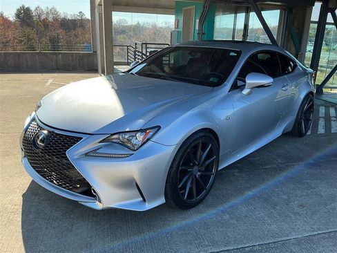 Used 2016 Lexus RC 200t image 11