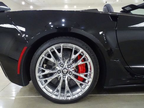 Used 2016 Chevrolet Corvette Z06 w/ 3LZ Preferred Equipment Group RWD image 31
