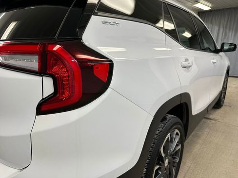 Certified 2023 GMC Terrain SLT w/ LPO, Floor Liner Package image 28