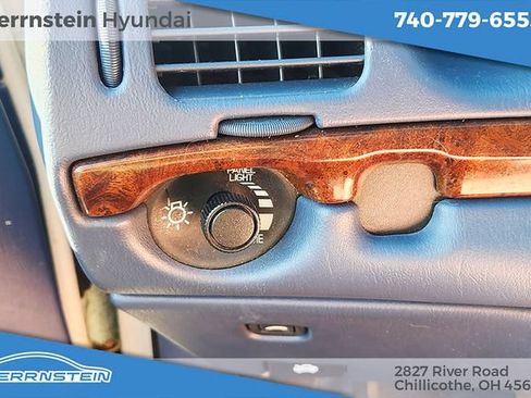 Used 2003 Chevrolet Impala FWD image 18