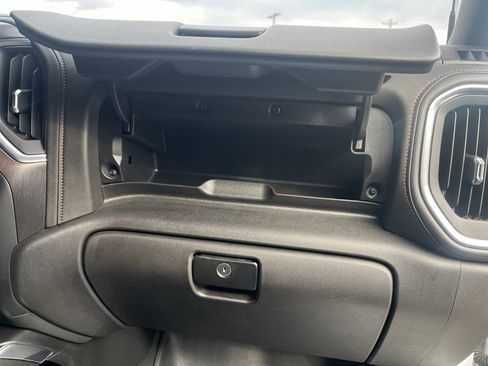 Used 2023 GMC Sierra 2500 AT4 w/ AT4 Premium Plus Package image 36