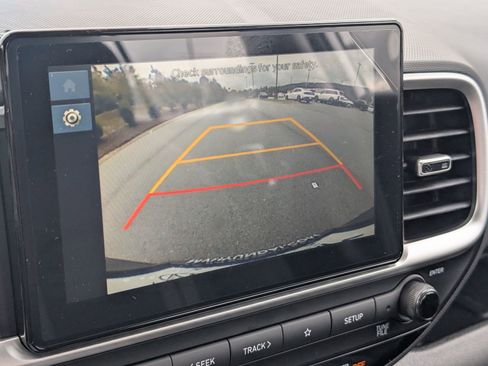New 2026 Hyundai Venue SEL FWD image 19