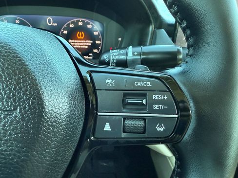 Used 2025 Honda Accord Touring image 28