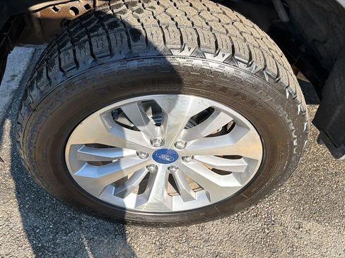 Used 2018 Ford F150 XL w/ Equipment Group 101A Mid AWD/4WD image 9