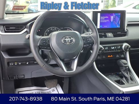 Used 2024 Toyota RAV4 XLE w/ Convenience Package AWD/4WD image 16