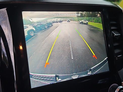 Used 2019 RAM 1500 Big Horn AWD/4WD image 7