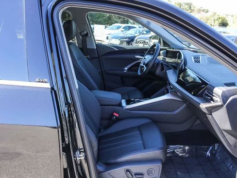 Used 2025 Audi Q5 Premium Plus w/ Premium Plus image 18