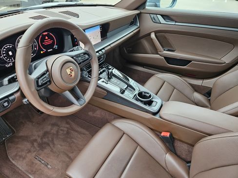 Certified 2026 Porsche 911 Carrera S RWD image 4