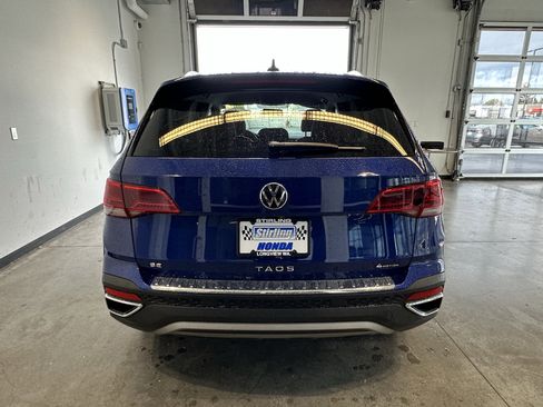 Used 2022 Volkswagen Taos SE image 4