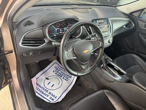 Used 2018 Chevrolet Malibu LT w/ True North Edition FWD image 15
