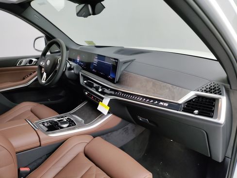 New 2026 BMW X5 sDrive40i w/ Premium Package image 27