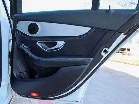 Used 2015 Mercedes-Benz C 300 C 300 image 9