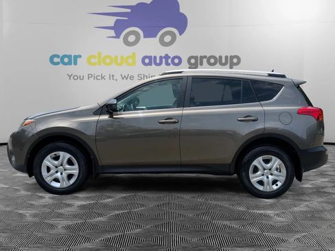 Used 2014 Toyota RAV4 LE AWD/4WD image 2