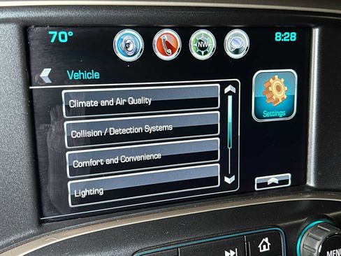 Used 2017 GMC Sierra 2500 Denali w/ Duramax Plus Package AWD/4WD image 39