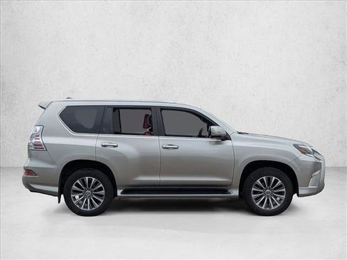 Used 2022 Lexus GX 460 Luxury image 4