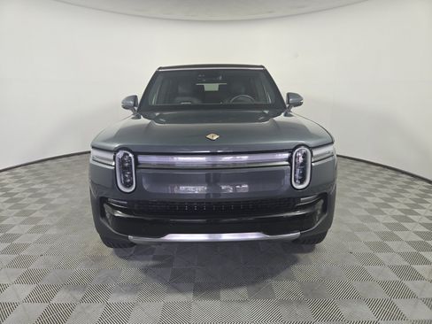 Used 2025 Rivian R1S Adventure AWD/4WD image 8