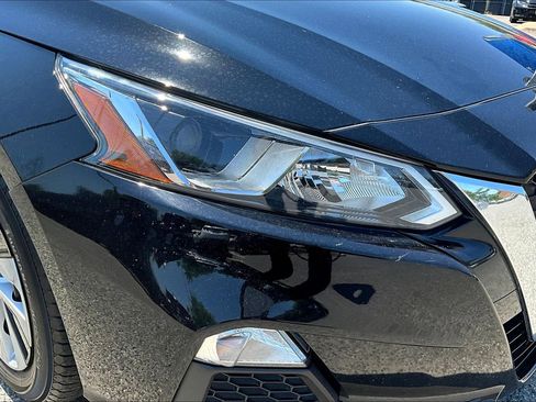 Used 2019 Nissan Altima 2.5 S FWD image 28
