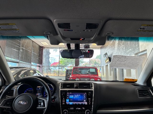 Used 2019 Subaru Outback 2.5i Limited AWD/4WD image 29