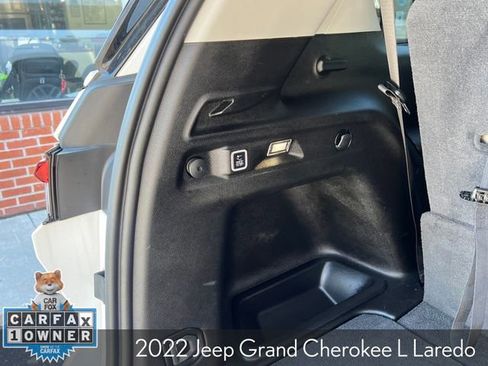 Used 2022 Jeep Grand Cherokee L Laredo w/ Luxury Tech Group I image 16