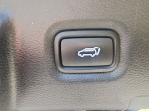 Used 2022 Hyundai Santa Fe Calligraphy w/ Cargo Package AWD/4WD image 22